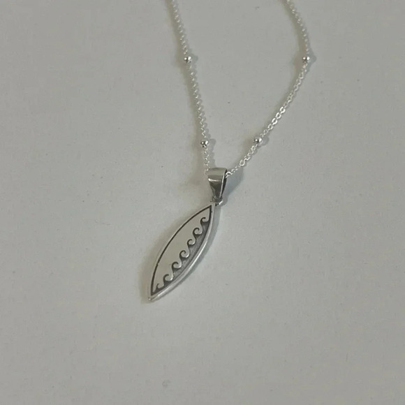 925 Sterling Silver Surfboard Pendant - Picture 8 of 9